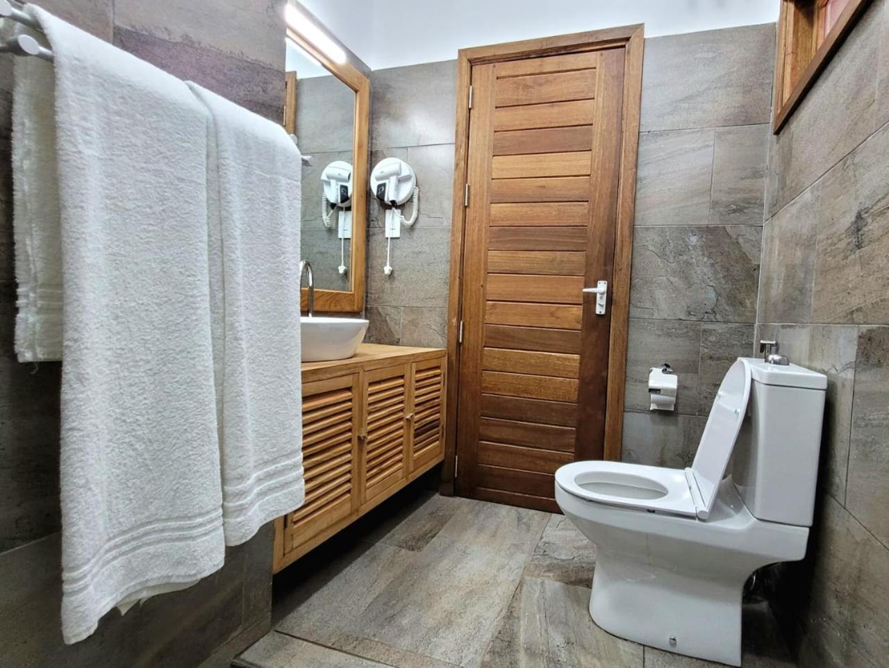 Babylon Lodge Marangu المظهر الخارجي الصورة