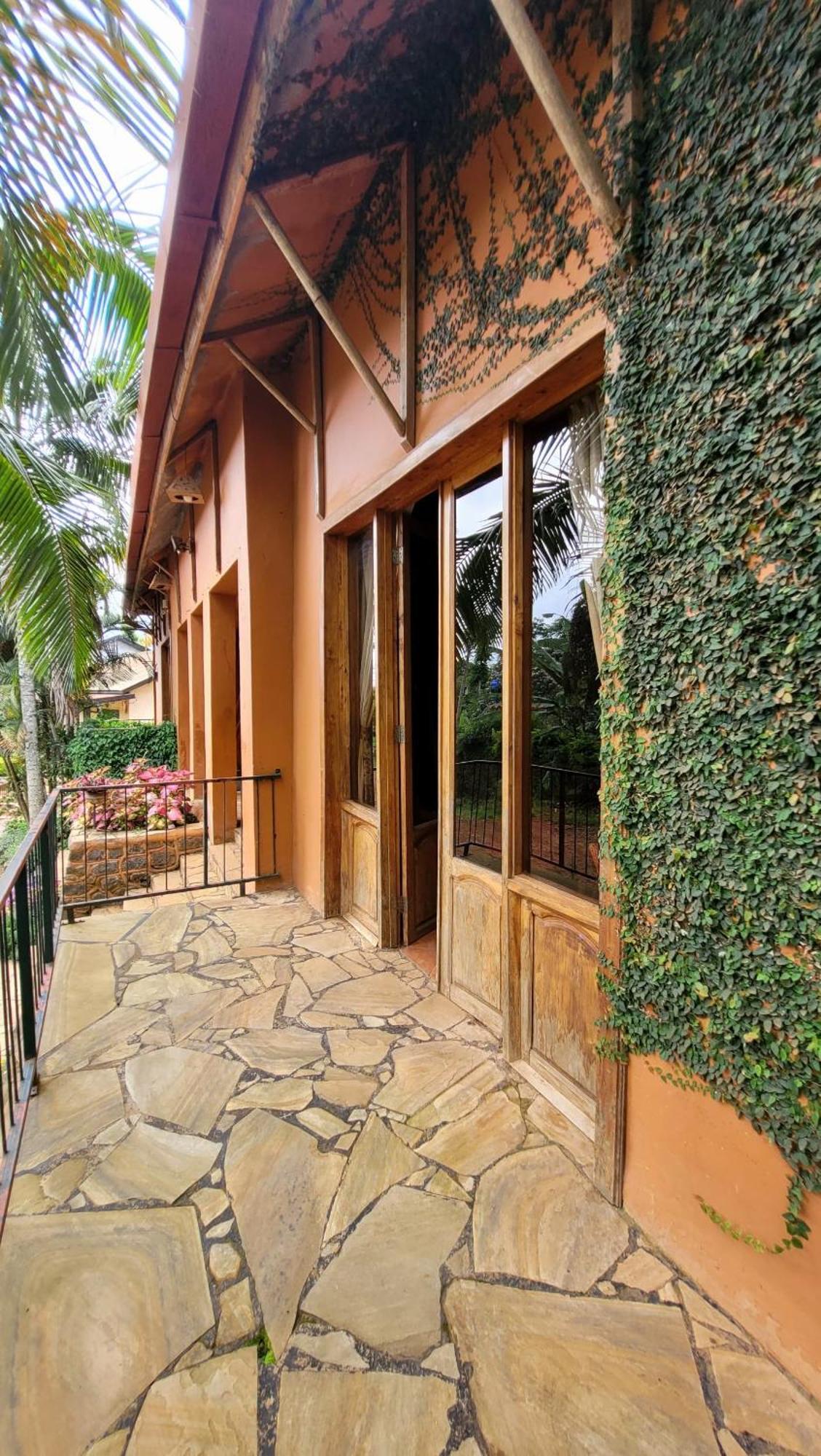 Babylon Lodge Marangu المظهر الخارجي الصورة